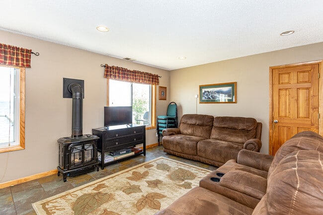 24692 County Highway 4, Pelican Rapids, MN 56572 - photo 3