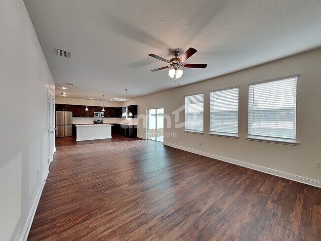 2857 Ponds Trail, Saint Cloud, FL 34769 - photo 7