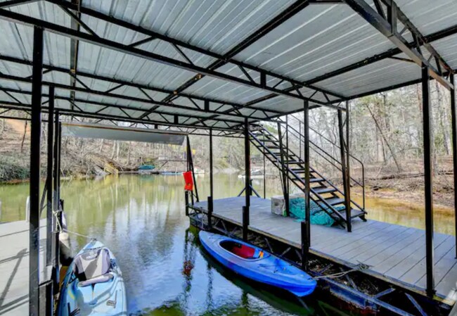 2817 Evergreen Place, Gainesville, GA 30501 - photo 4