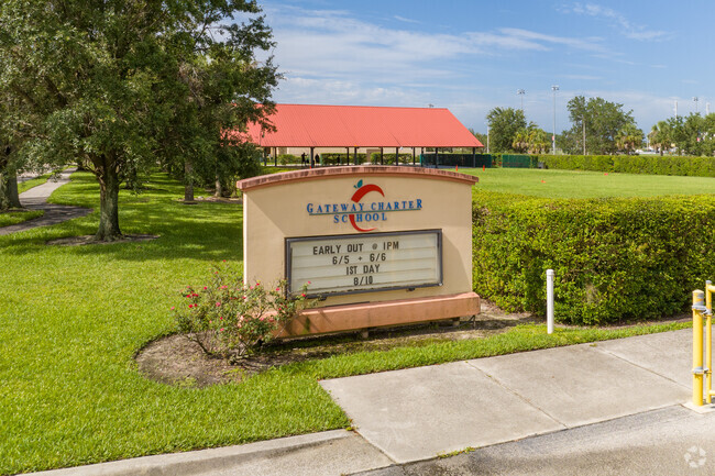 Gateway Charter Elementary School in Lehigh Acres has 1,112 students in grades PreK-4th grade.
