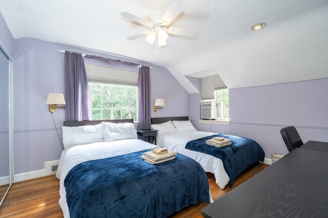 809 Chetworth Place unit ID1358962P, Alexandria, VA 22314 - photo 7