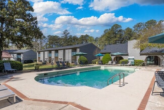6250 Hillandale Dr, Lithonia, GA 30058
