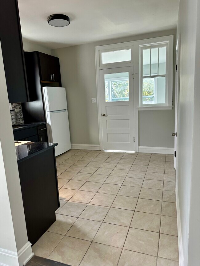 2501 Grove St unit 1, Blue Island, IL 60406 - photo 7