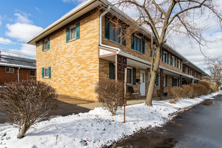 1582 Lee Terrace Dr, Wickliffe, OH 44092