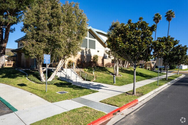 Jonata Middle School is centrally located.