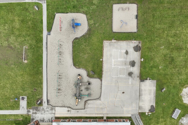 Holloway Playground Aerial
