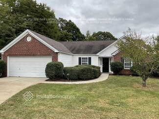 2534 Liberton Ct, Charlotte, NC 28216