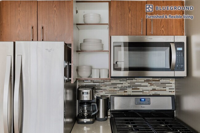 120 W 21st St unit FL2-ID1631, New York, NY 10011 - photo 7