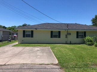 1201 W 1st St Unit 1201, Belle Chasse, LA 70037