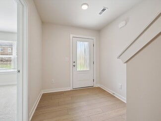 1425 Lithium Ln, Charlotte, NC 28211