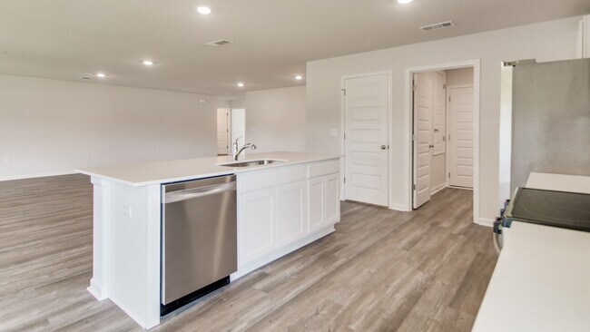 2680 Chevy Cir unit 37746651, Pace, FL 32571 - photo 4