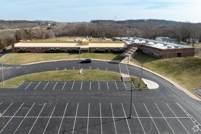 Plattin Primary School in Festus, MO prioritizes learning and collaboration.