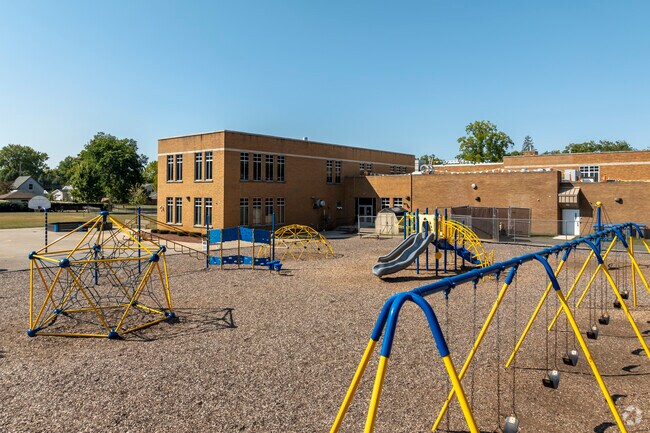 Parkside Elementary features a well-maintained playground for students to enjoy.