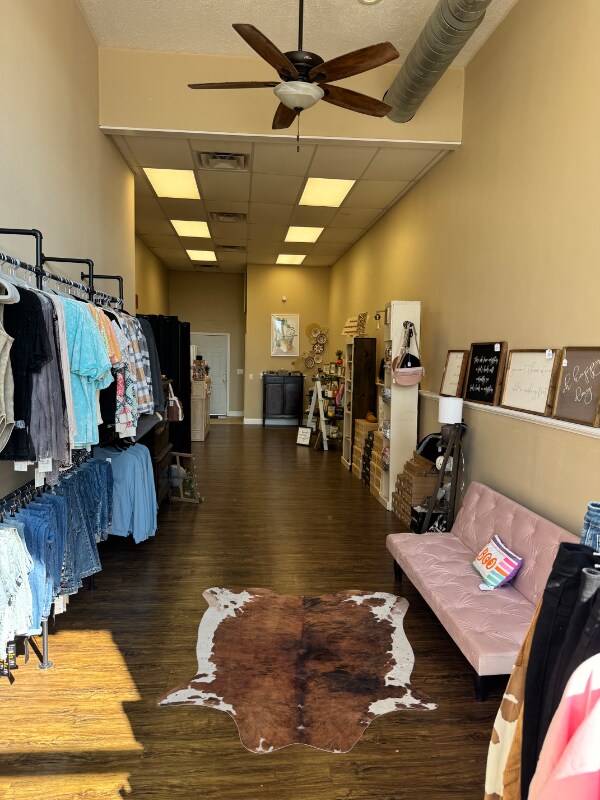 172 S Maple St, Orleans, IN 47452 - photo 4