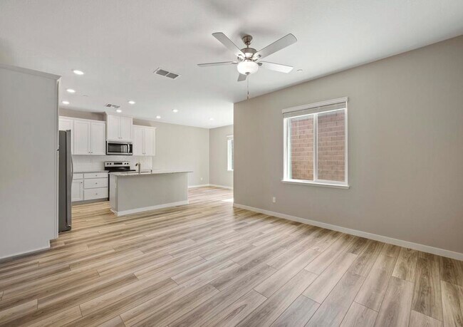 2411 Comstock Ln unit 36504102, Lincoln, CA 95648 - photo 7