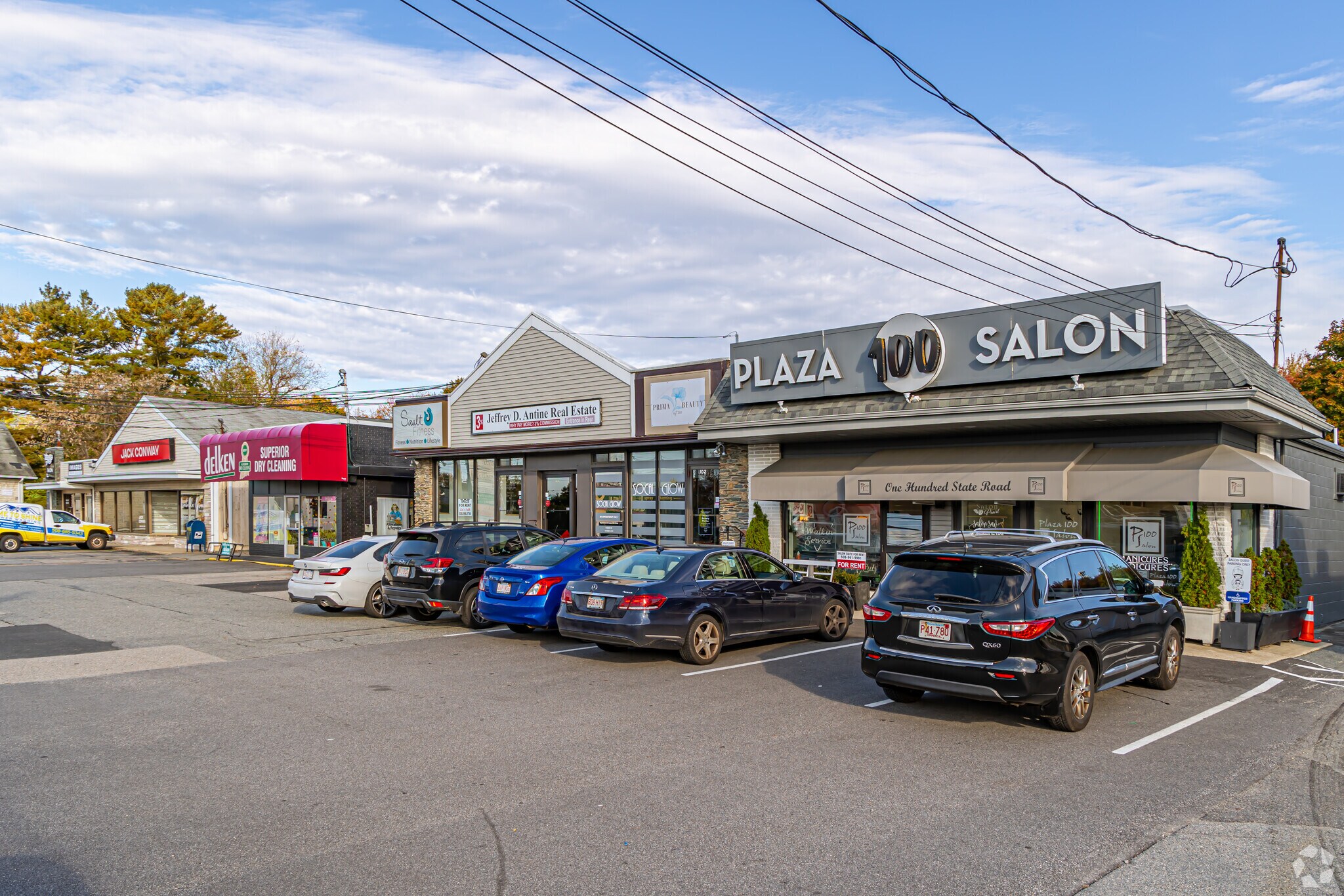 There is a variety of retail options in Rockdale.