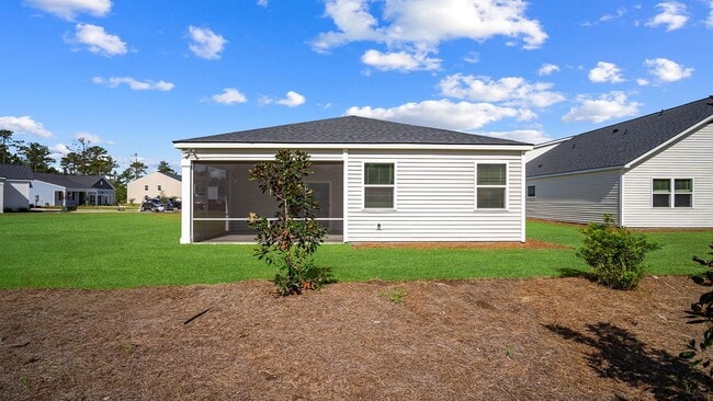 1011 Lakes Blvd, Brunswick, GA 31525 - photo 4