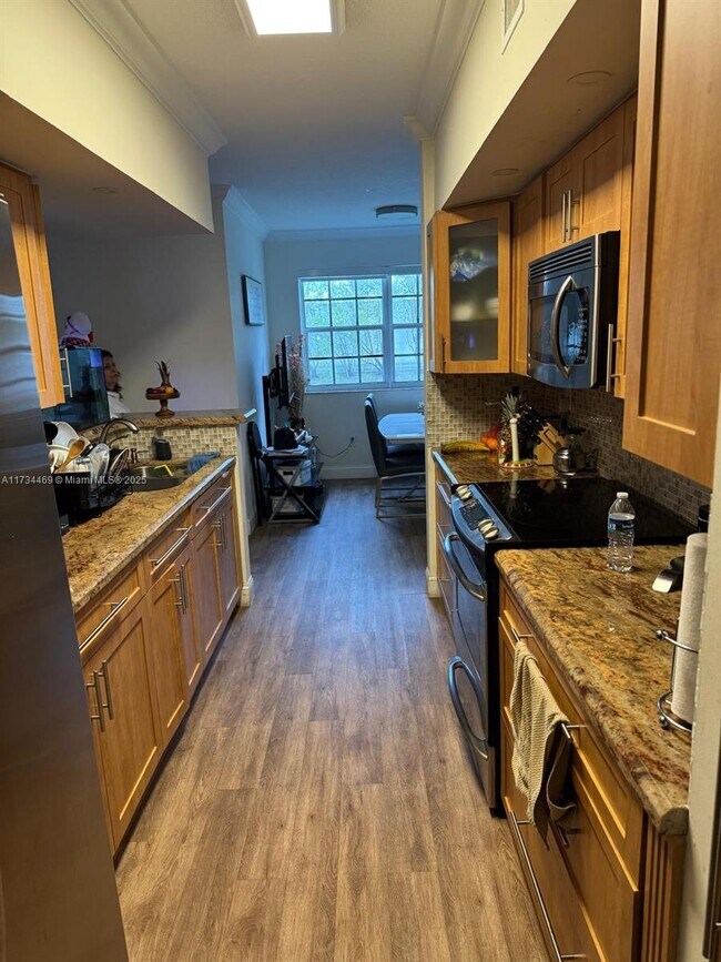 131 SW 117th Ave unit 8208, Pembroke Pines, FL 33025 - photo 2