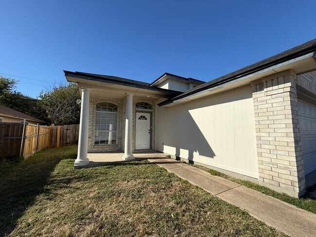 1305 Fox Creek Dr, Killeen, TX 76543 - photo 2