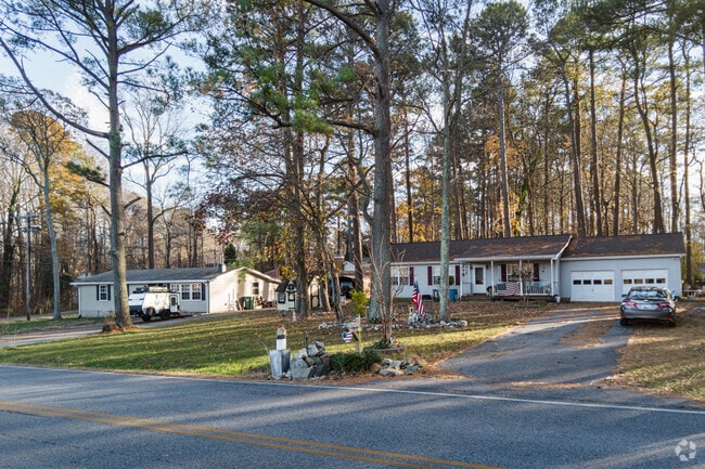 Most ranch homes in Lusby have decent yards and plenty of trees.