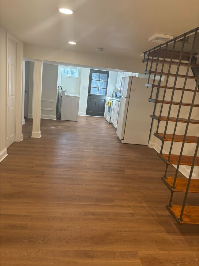 1831 Deveron Rd, Towson, MD 21286 - photo 2