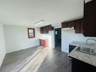 250 Douglas Ave E, Hector, MN 55342