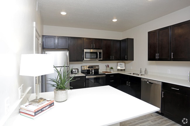 Carrington Place, Bountiful, UT 84010 - photo 6