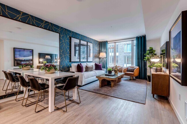 Marlowe, Seattle, WA 98121 - photo 4