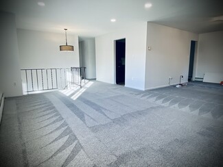 17 Aldrich St Unit 3bd 2full baths, Sayville, NY 11782