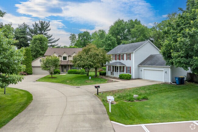 Sugar Grove-Indian Acres has wide streets to walk along with little to no traffic.