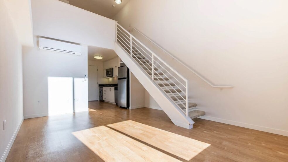 Eleve, Glendale, CA 91205 - photo 1