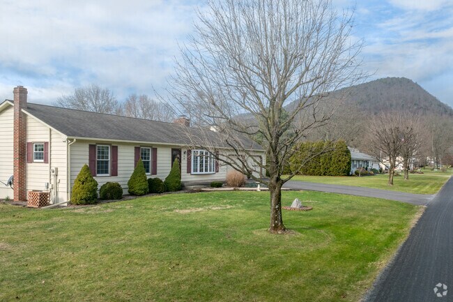 Many Eldred homes offer views of nearby mountains.