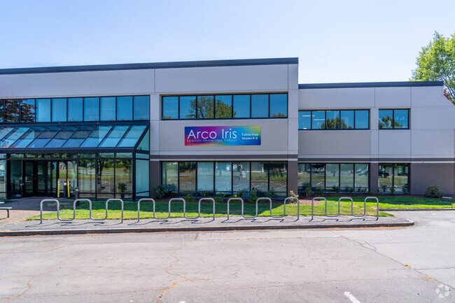Arco Iris Spanish Immersion School is located in the Greenway neighborhood of Beaverton.
