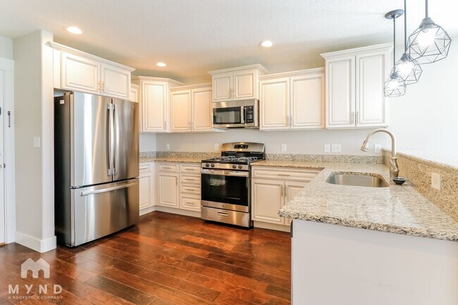 1600 E Tumwater Ln, Eagle Mountain, UT 84005 - photo 2