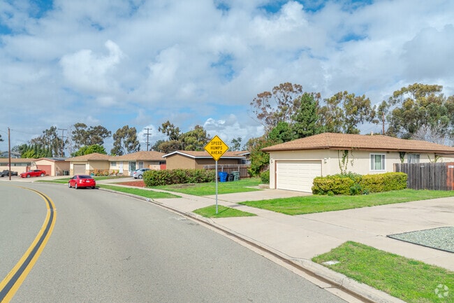 Single story homes are common in Castle Park.