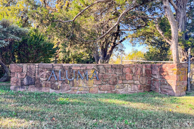 Lake Aluma is marked by an entry sign.
