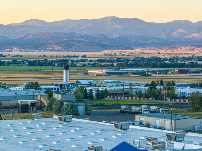 The Helena Regional Airport is about six miles away from the neighborhood.