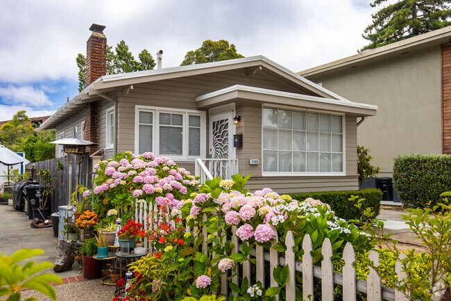 A quaint bungalow in Downtown Burlingame.
