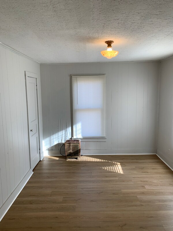 218 Elm St, Greenfield, TN 38230 - photo 5