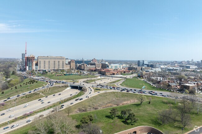 Barnes Jewish Hospital is just over I-64 from the Kings Oak neighborhood.