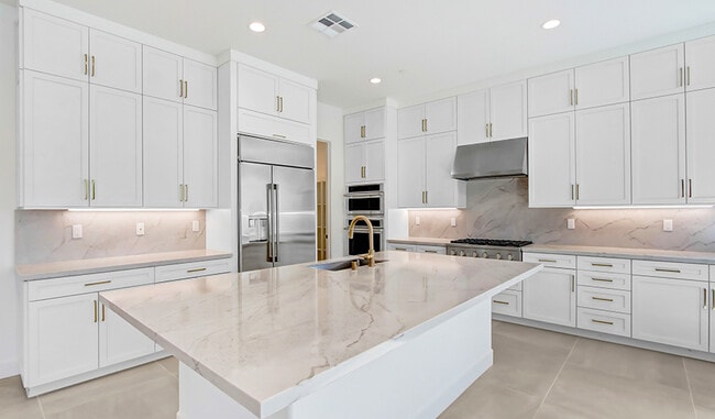 29945 Ruby Way, Cathedral City, CA 92234 - photo 4