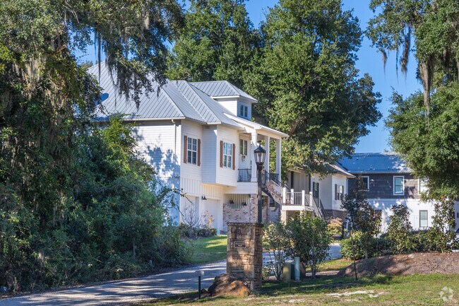 Life moves a little slower in Spanish Fort, where southern charm meets coastal beauty.