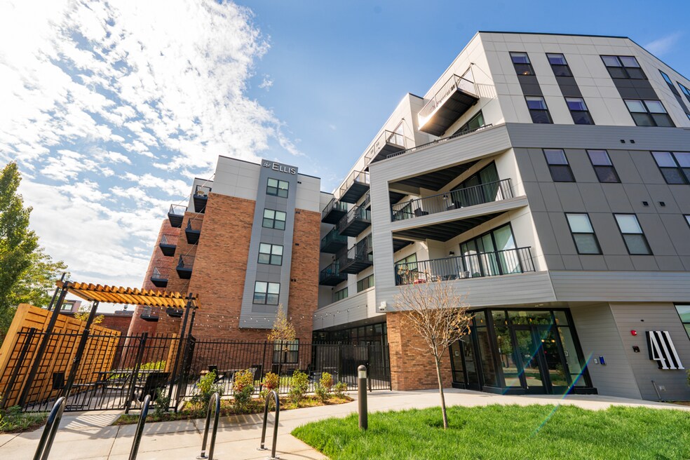 The Ellis, Bloomington, IN 47404 - photo 1