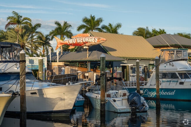 Two Georges is a Boynton Beach staple/
