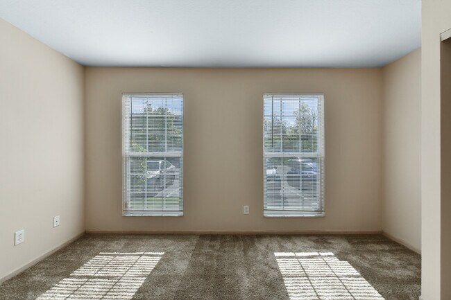 Heritage Glen, Grove City, OH 43123 - photo 2