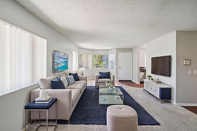 Boulder Creek, Riverside, CA 92507 - photo 5