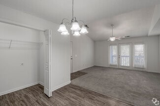 3012 Riverchase Dr, Mount Holly, NC 28120