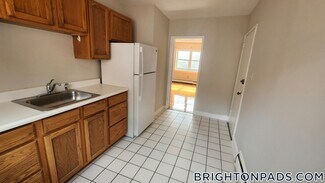 69 Chiswick Rd Unit 3, Boston, MA 02135