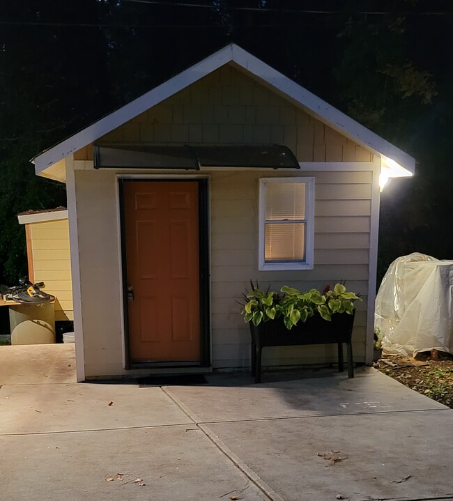 1775 Campbellton Rd SW Unit 3Studio, Atlanta, GA 30311