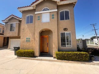379 Monte Vista Ave, Costa Mesa, CA 92627